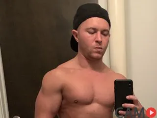 aaron-skye’s (BongaCams) Photo