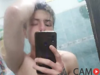 Green-Acid’s (BongaCams) Photo