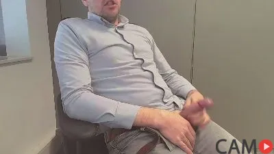 rob3rtdenor3’s (Cam4) Photo