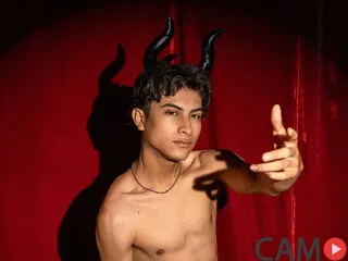 Aaron-Ez’s (Flirt4Free) Photo