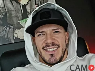 Erick-Angelo’s (Flirt4Free) Photo