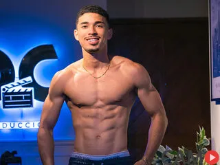 Eros-Becker’s (Flirt4Free) Photo