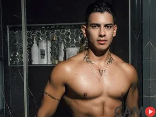 Maurice-Lewis’s (Flirt4Free) Photo