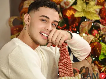 AUSTINCL’s (LiveJasmin) Photo