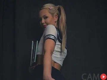 Picture of ElsaDivine from LiveJasmin