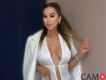 JulyMilky’s (LiveJasmin) Photo