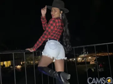 LucyLarz&rsquo;s (LiveJasmin) Photo