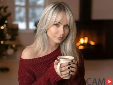 LunaLawrence’s (LiveJasmin) Photo