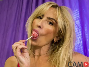 MarinaKendy’s (LiveJasmin) Photo