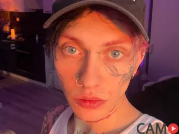 MikkiBev&rsquo;s (LiveJasmin) Photo