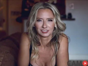 NovaJoyce&rsquo;s (LiveJasmin) Photo