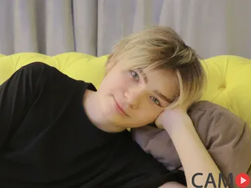 RowanScarlett’s (LiveJasmin) Photo