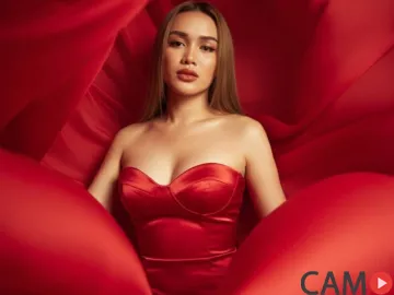 YasmineFruahwald’s (LiveJasmin) Photo