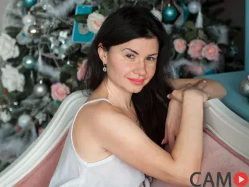 YulieLimans’s (LiveJasmin) Photo