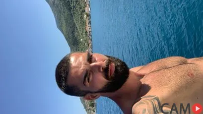 CuteeB’s (SkyPrivate) Photo