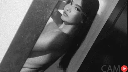 Dafne-Ross&rsquo;s (SkyPrivate) Photo