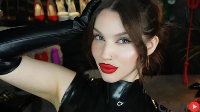 GoddessDarsy’s (SkyPrivate) Photo