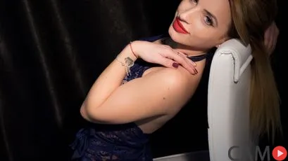 LoraSinClare’s (SkyPrivate) Photo