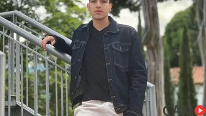 Nicolas-Fine&rsquo;s (SkyPrivate) Photo