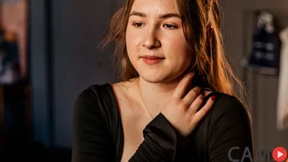 Sindie’s (SkyPrivate) Photo