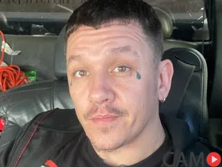 DoggiestOne&rsquo;s (Streamate) Photo