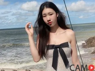 KinlyDin’s (Streamate) Photo