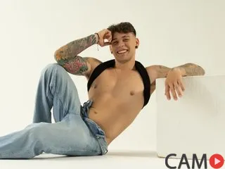 Picture of MatteoSantino from Streamate