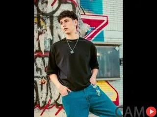 Nicklat21’s (Streamate) Photo