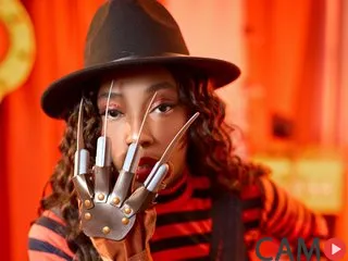 Picture of ValerieStyle from Streamate