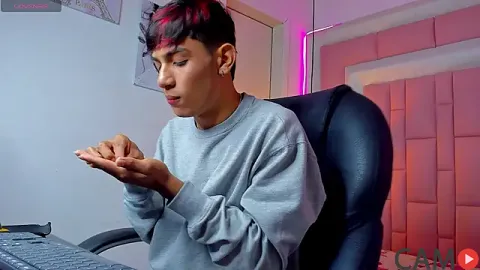 cherub_’s (Stripchat) Photo