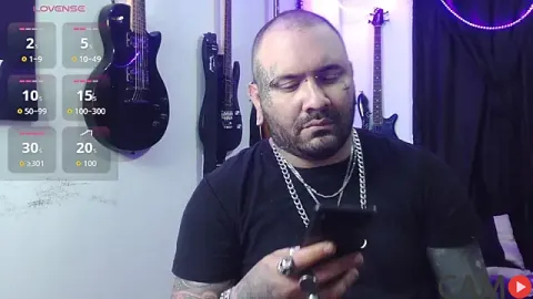 darkclothes’s (Stripchat) Photo