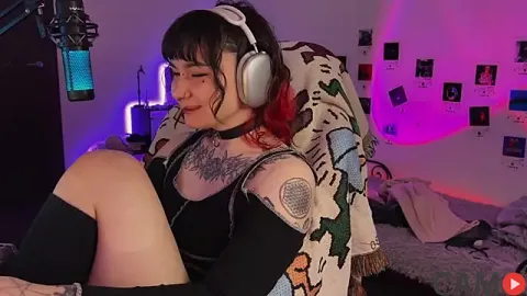 deadlysweet’s (Stripchat) Photo