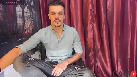 Picture of DonyBrown from Stripchat