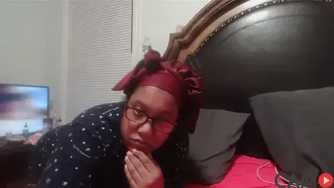 ebonyred&rsquo;s Stripchat Profile Image