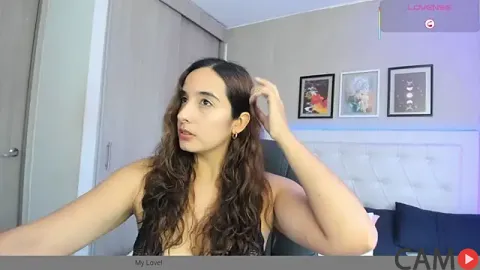 emma__smith1&rsquo;s (Stripchat) Photo