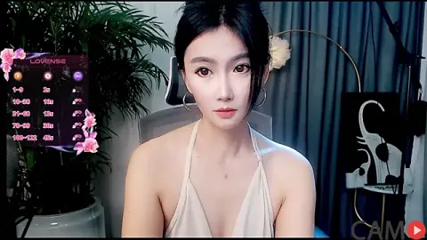 feifei-love&rsquo;s Stripchat Profile Image