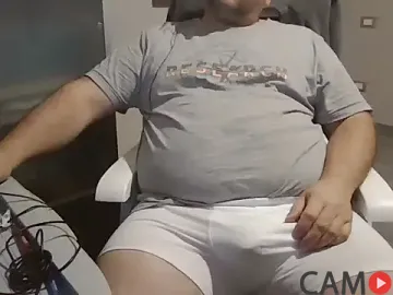 iron_boy80&rsquo;s Stripchat Profile Image