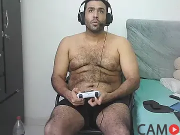 IronSideBear&rsquo;s (Stripchat) Photo