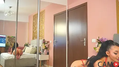 Picture of JenniferLovve from Stripchat