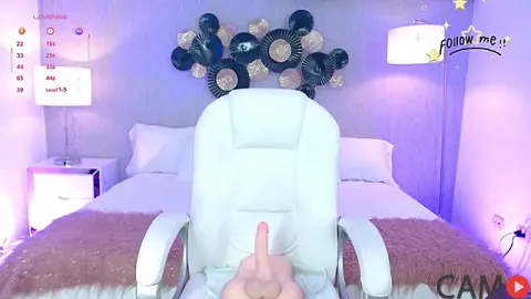 laraa_jeean&rsquo;s Stripchat Profile Image