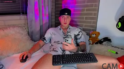 liam_oficial02&rsquo;s Stripchat Profile Image