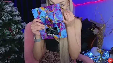 LinaLirian&rsquo;s Stripchat Profile Image