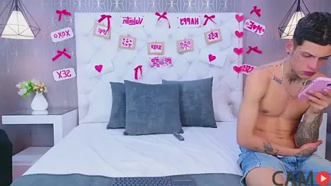 MadyAndEthan&rsquo;s (Stripchat) Photo