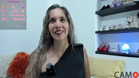 sandrafarrely&rsquo;s Stripchat Profile Image