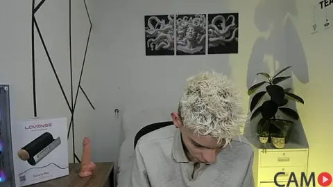 sky_jules&rsquo;s Stripchat Profile Image