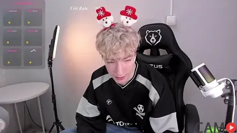 TrevorBenson’s (Stripchat) Photo