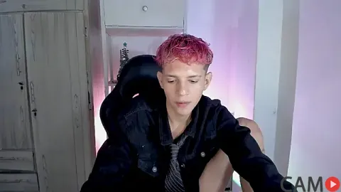 tylernova’s (Stripchat) Photo