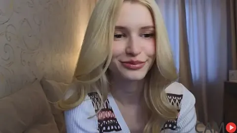 yennaone&rsquo;s Stripchat Profile Image