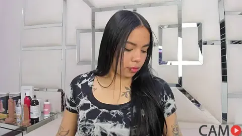 ZoeWan69’s (Stripchat) Photo