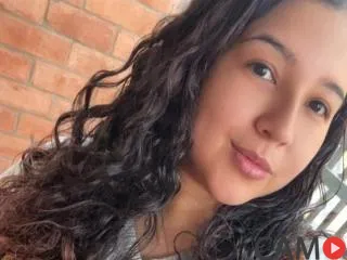 Picture of SharaSchart from XloveCam